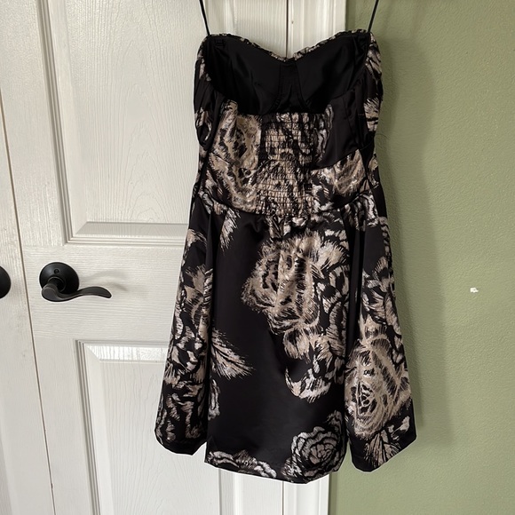 Guess Strapless Mini Dress - Picture 3 of 5